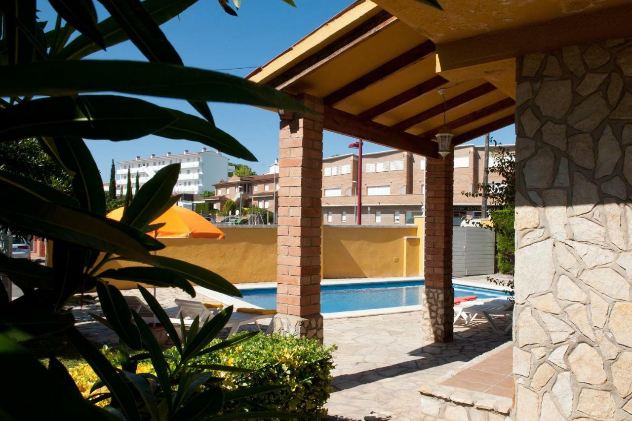 La Marinada Villa L' Escala Exteriör bild